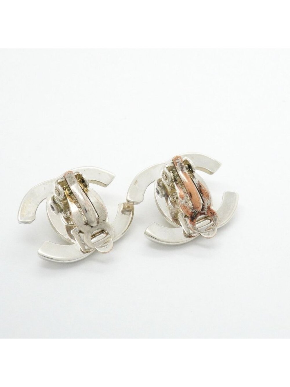 Chanel Earrings Vintage CC Logo Turnlock Metal Silver - Picture 6 of 7